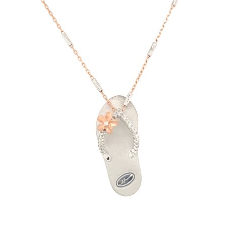 chypre sandal necklace